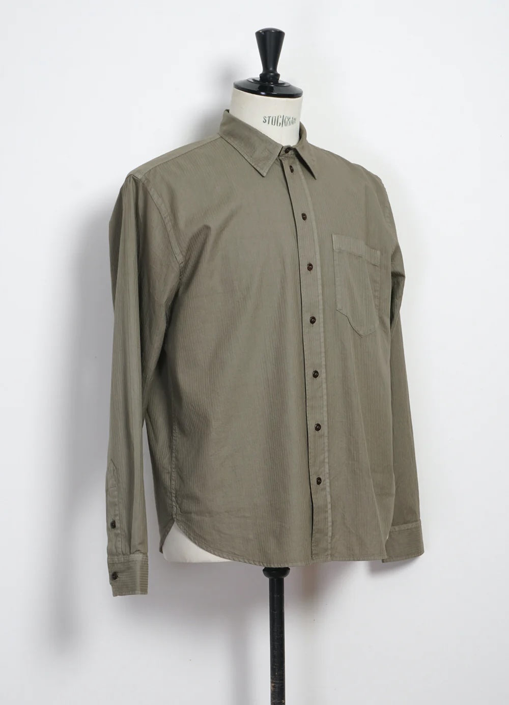 Raymond, Relaxed Classic Shirt, Bay Leaf-Skjorter-Hansen Garments-Motorious Copenhagen