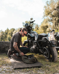 1965 Survival Blanket, Waxed Olive-Tæpper-Pike Brothers-Motorious Copenhagen