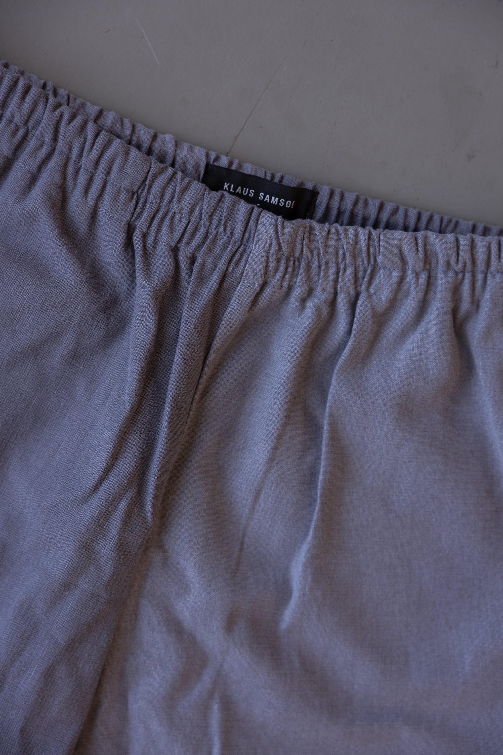 String Pants, Grey