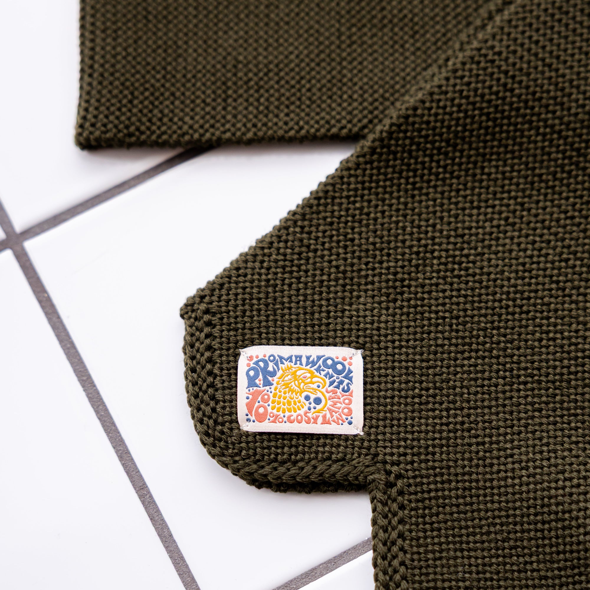 Chilcoot Scarf, Merino Wool, Dark Olive-Halstørklæder-IndigoFera-Motorious Copenhagen