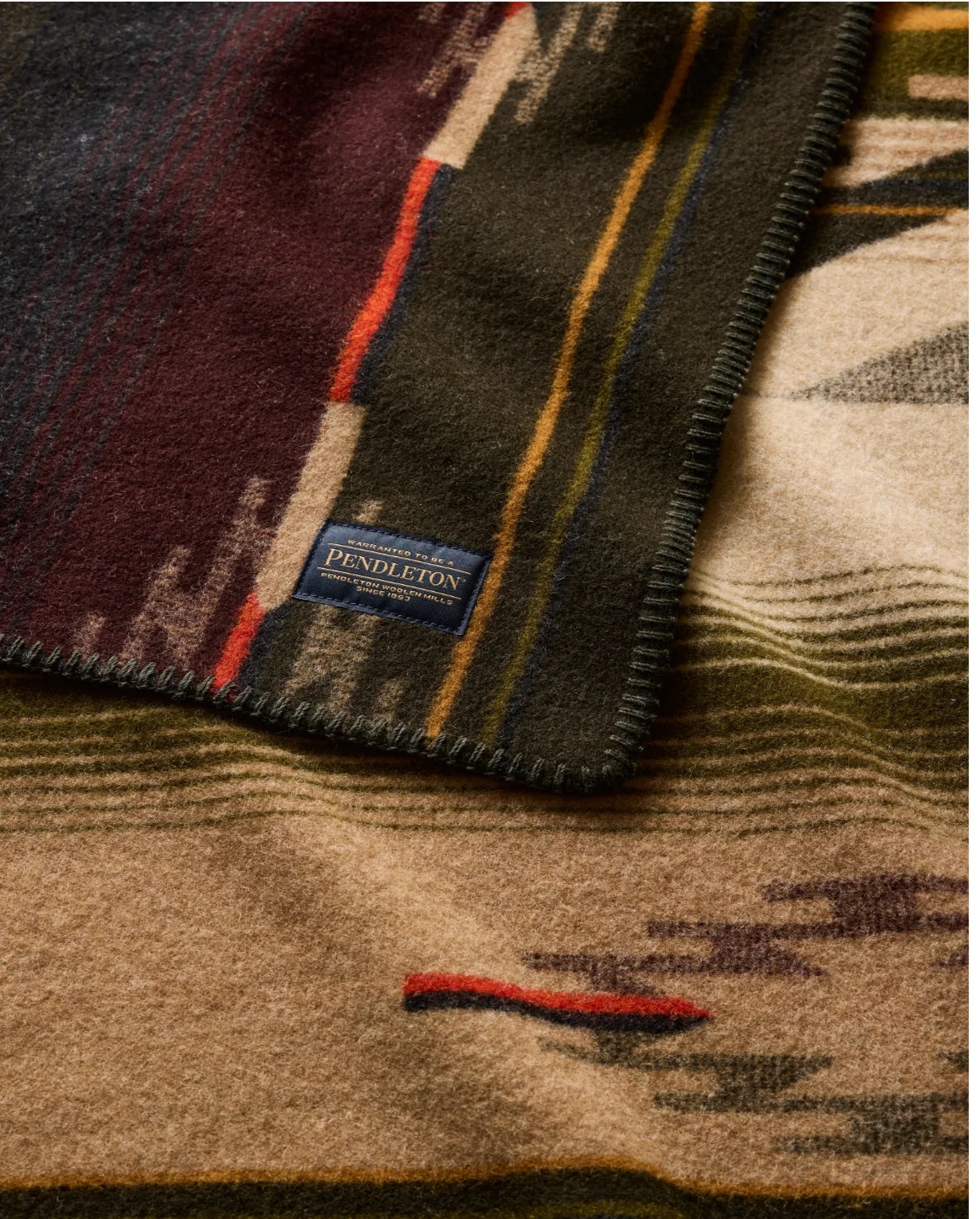 Jacquard Throw Wool Blanket, Tumalo-Tæpper-Pendleton-Motorious Copenhagen