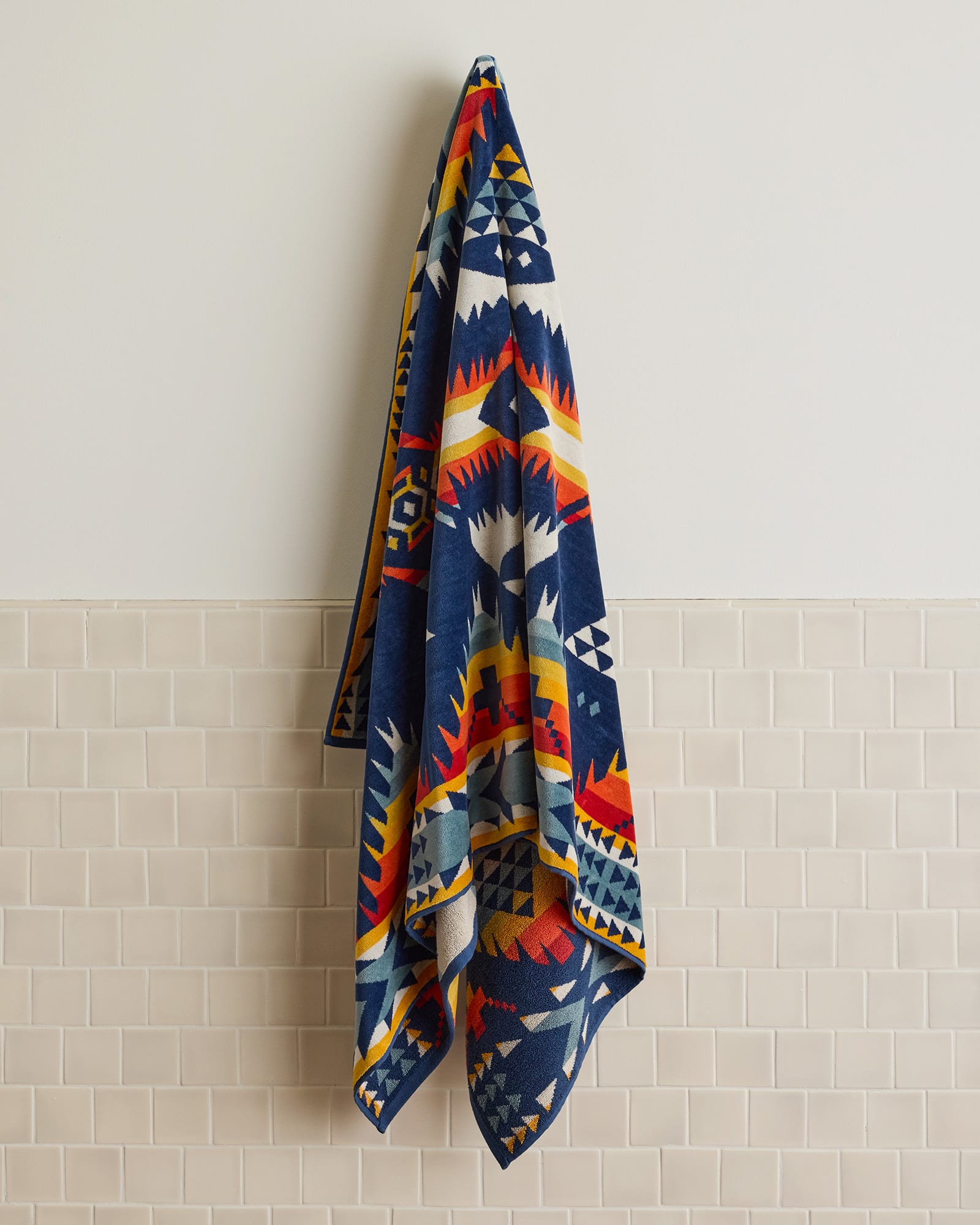 Oversized Spa Towel, Nehalem Navy-Håndklæder-Pendleton-Motorious Copenhagen