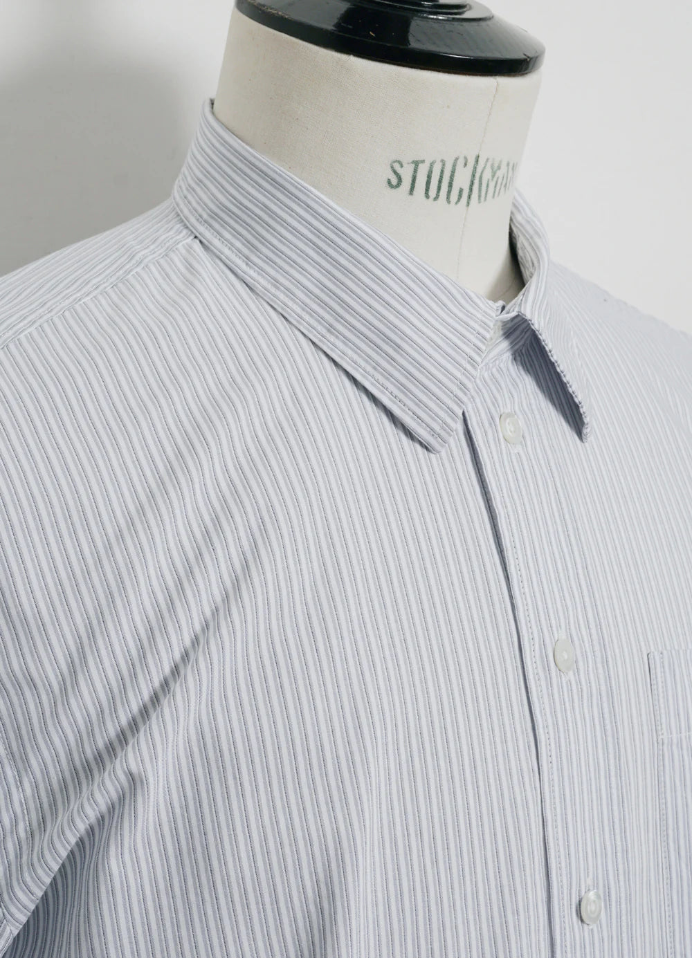 Raymond, Loose Cut Shirt, Grey Stripes-Skjorter-Hansen Garments-Motorious Copenhagen