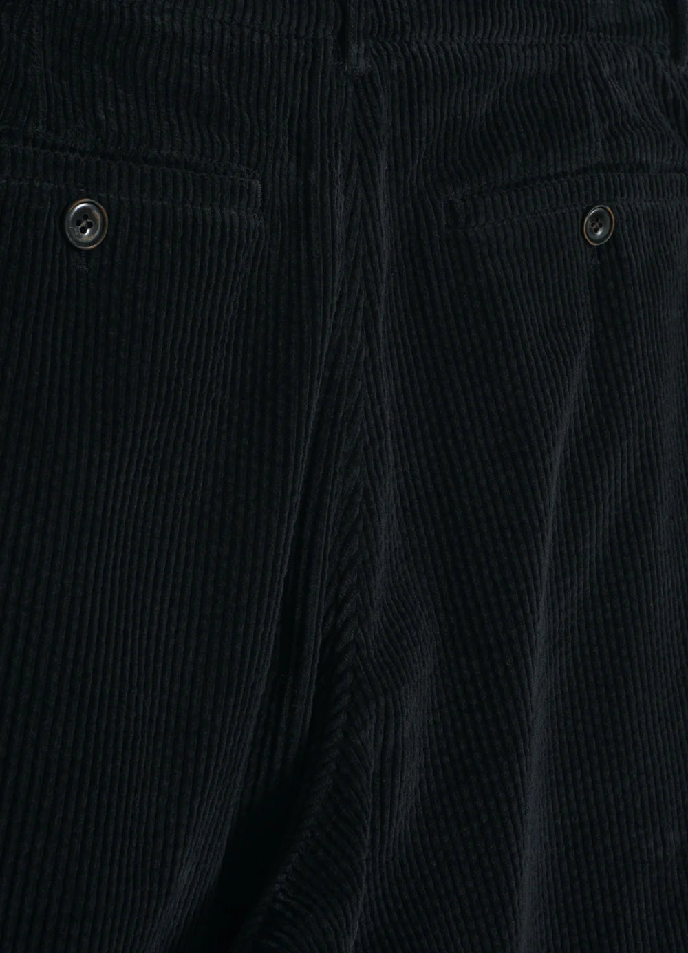 Sune, Pleated Classic Trousers, Dusty Black-Bukser-Hansen Garments-Motorious Copenhagen