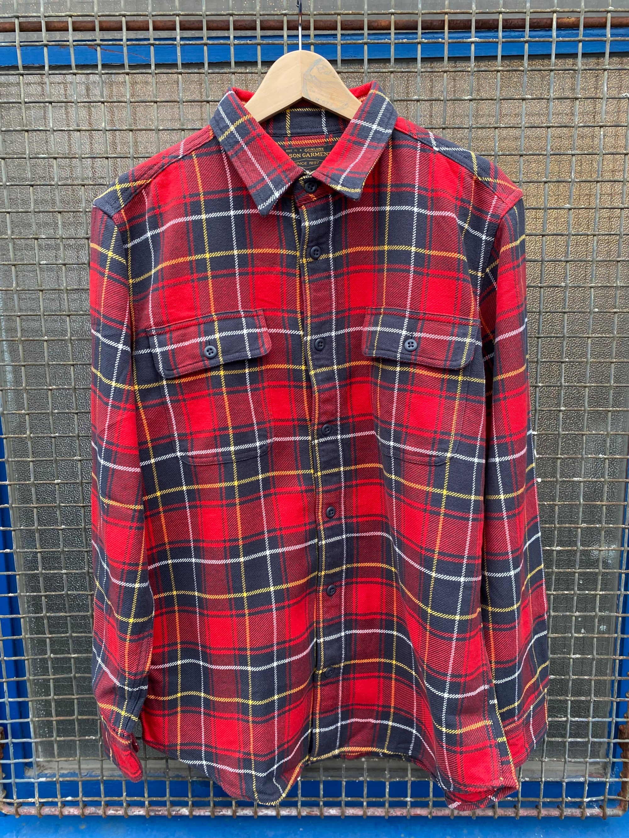Vintage Flannel Work Shirt, Red/Charcoal Plaid-Skjorter-Filson 1897-Motorious Copenhagen