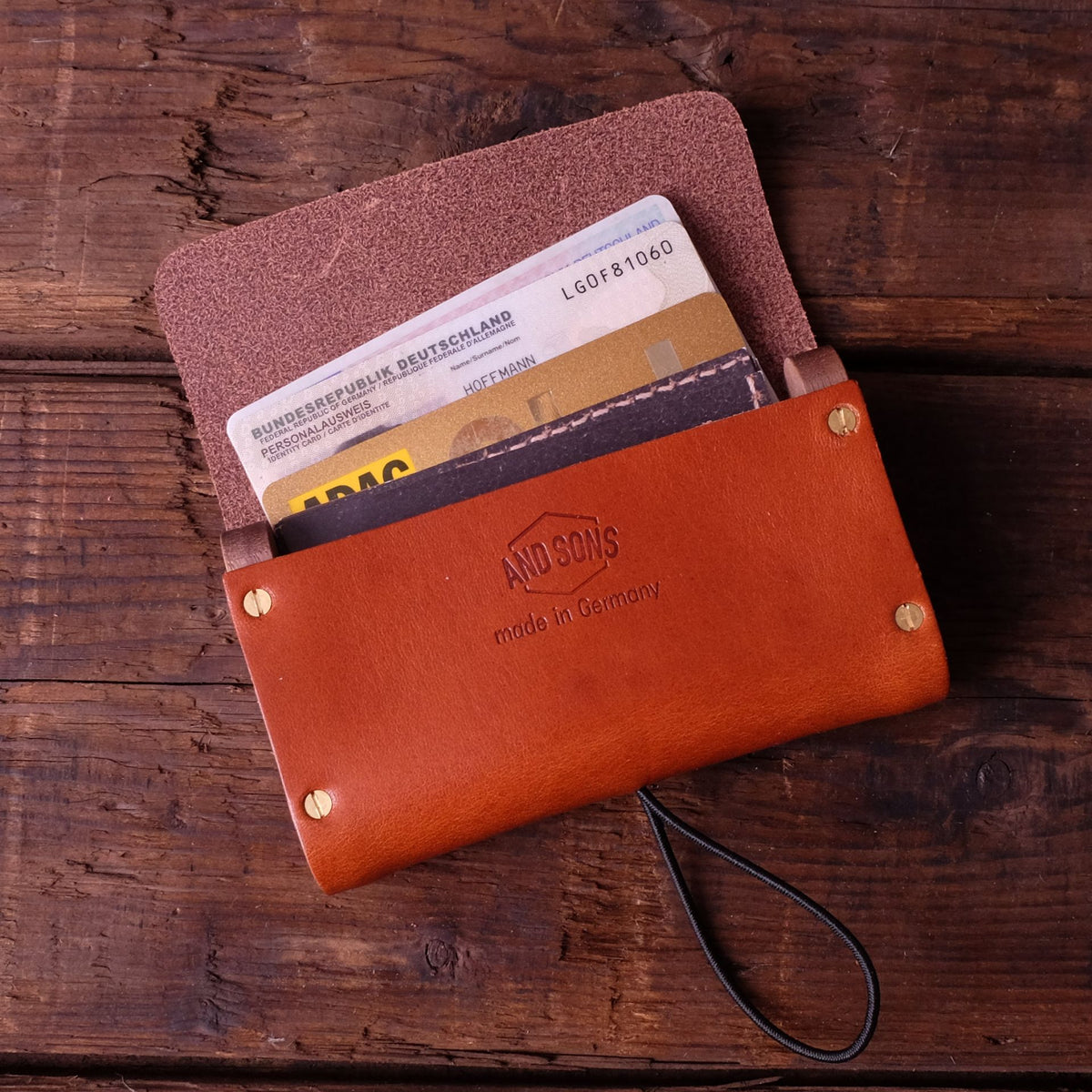 Woody Leather Cardbox, Cognac-Tasker-Kalos and Sons-Motorious Copenhagen