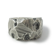 Band Ring, Carved, Raw-Ringe og Halskæder-Black Rock Jewel-Motorious Copenhagen