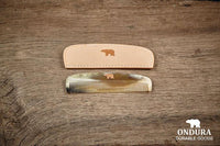 Horn Comb with Leather Case, Tan-Personlig pleje-Ondura Durable Goods-Motorious Copenhagen